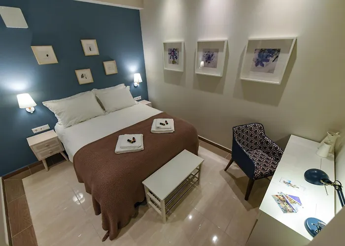 Thalias Quarters - Mediterranean Vila Kalamata