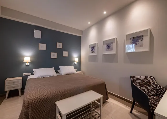 Thalias Quarters - Mediterranean Vila *