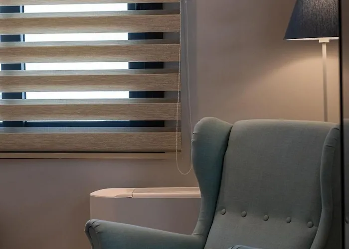 Thalias Quarters - Mediterranean Vila *